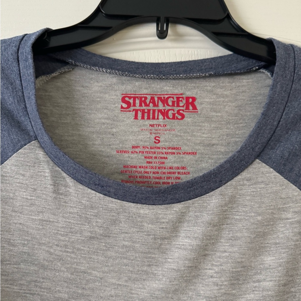 Stranger Things Raglan 3/4 Sleeve Tee - Picture 5 of 7